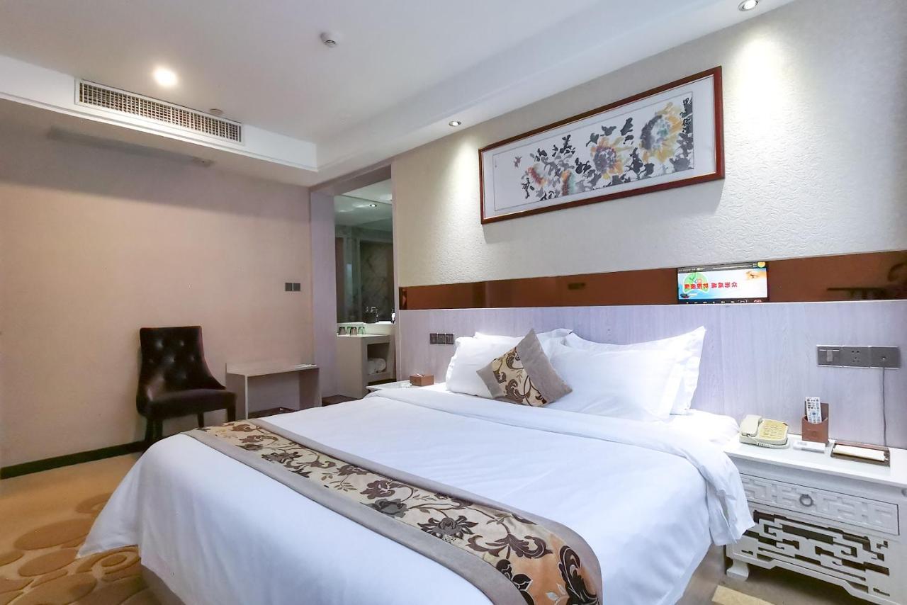 Paco Hotel Tianhe Coach Terminal Metro Satation Guangzhou-Free Shuttle Bus For Canton Fair Exterior photo